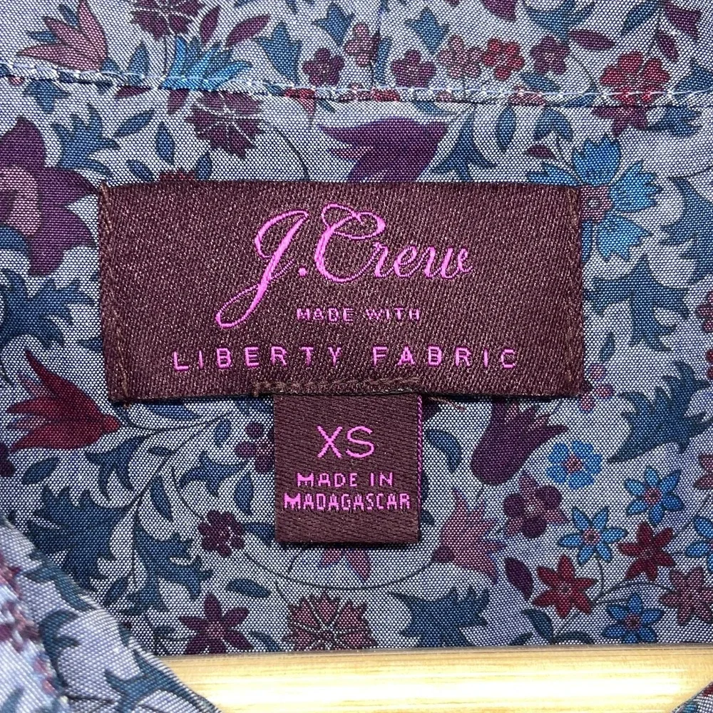 J Crew Tie Neck Blouse In Liberty Colombo Chambray Blue Multi Womens XS‎